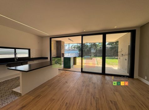 WhatsApp-Image-2025-04-02-at-15.49.03-2