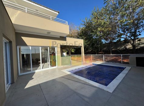 d32c8c69-5a2b-4aab-9a68-146d698e2712