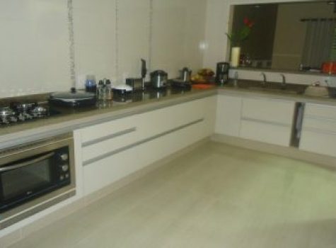 iportofeliz-imobiliaria-porto-feliz-casa-centro03