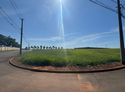 iportofeliz-imobiliaria-porto-feliz-terreno-condominio-portal-dos-bandeirantes-2-6