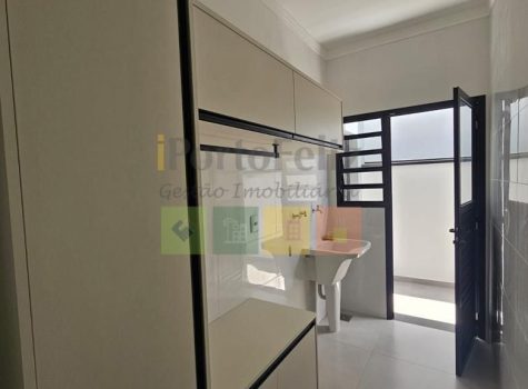 whatsapp-image-2025-10-20-at-124107-5