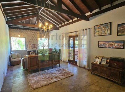 whatsapp-image-2025-11-04-at-125522-2-1